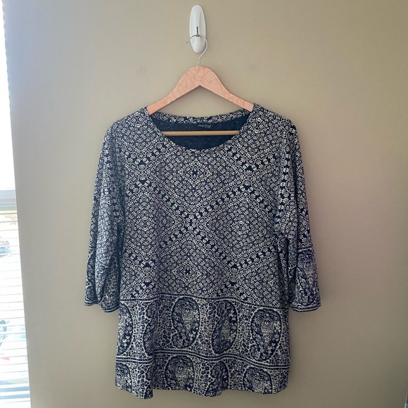 Women’s Lucky Brand Plus Size Navy Blue Paisley Print Scoop Neck Tee Size 1X - Picture 1 of 5